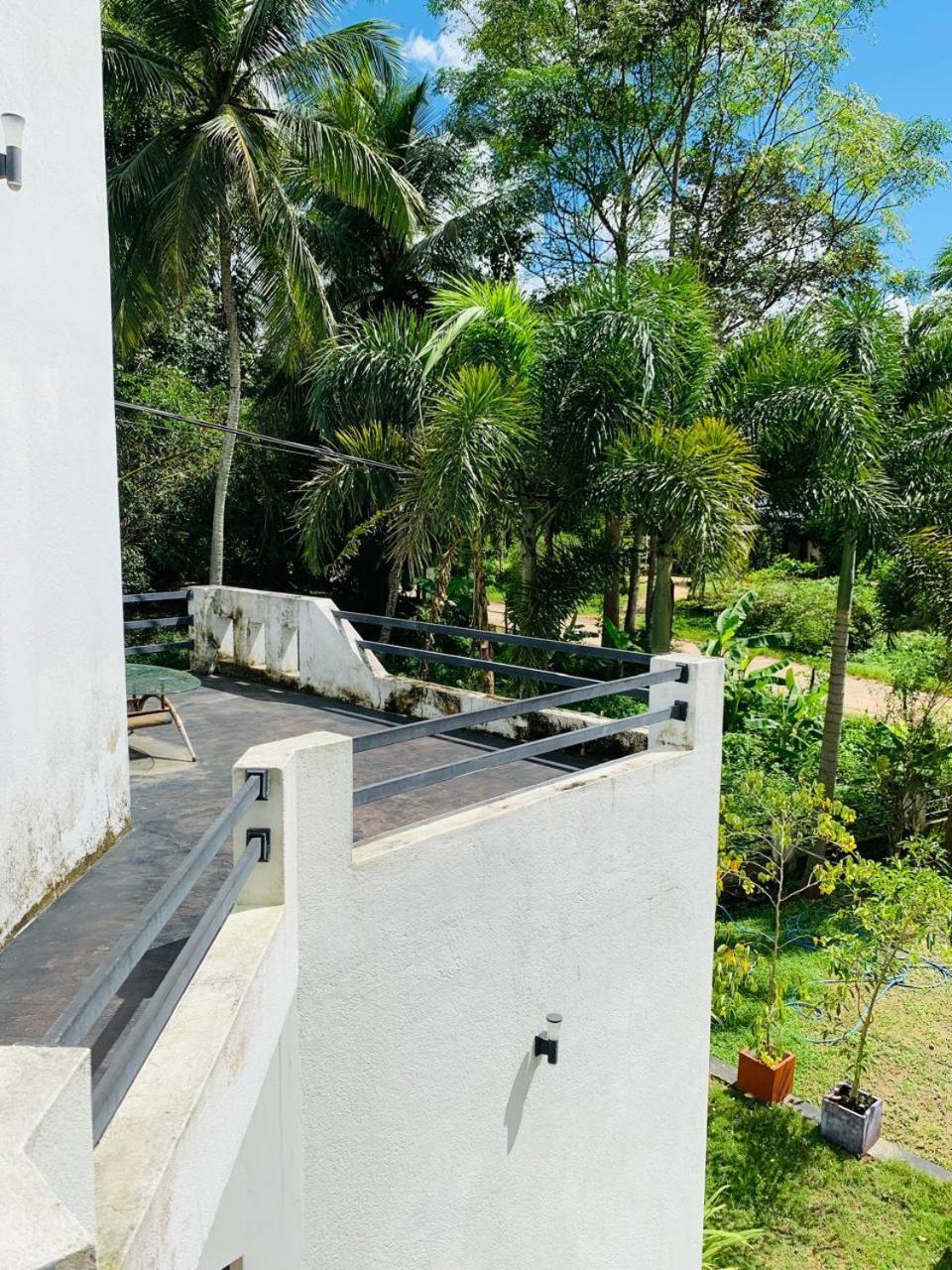 Cassia Udawalawe Quarto foto